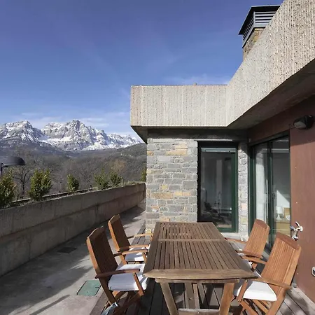 Balcon De Saras By Bevalle *