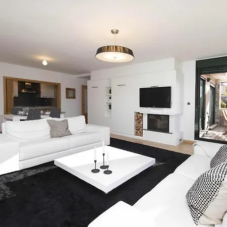 Balcon De Saras By Bevalle * Panticosa