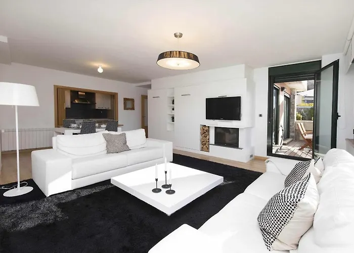 Balcon De Saras By Bevalle * Panticosa